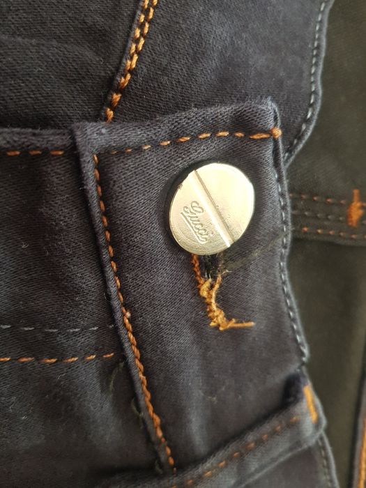 Blugi Gucci de calitate