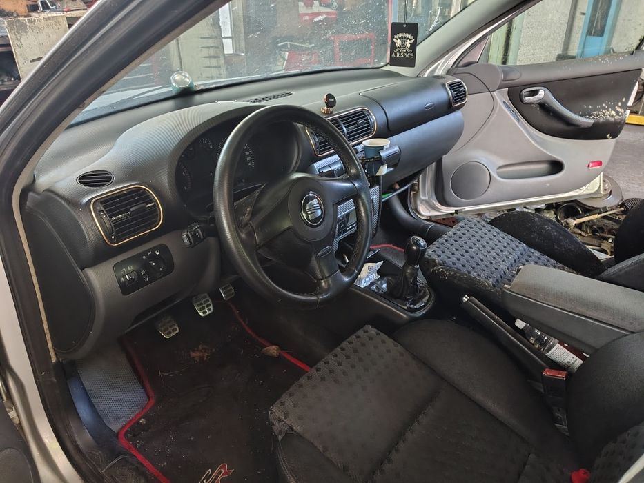 Seat leon на части ARL