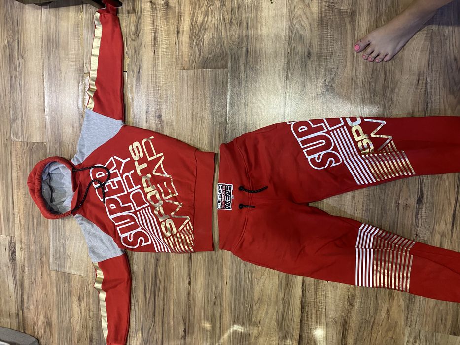 Екип комплект Superdry