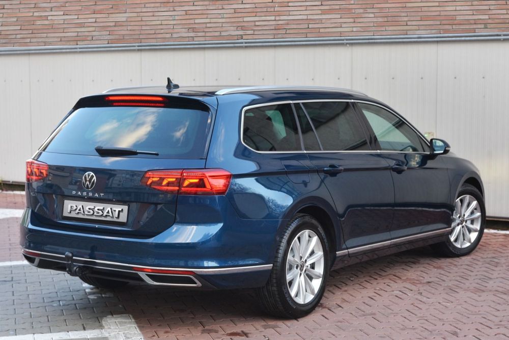 VOLKSWAGEN Passat Alltrack 2022 — imagine 3