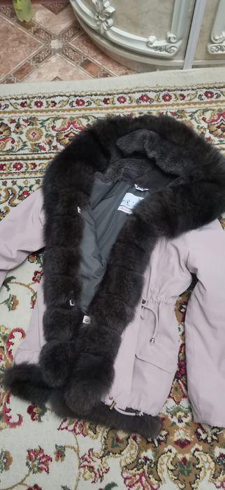 Продам Парку мех чернобурки