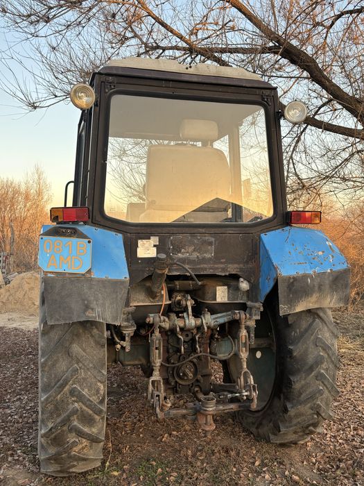 продаеться трактор