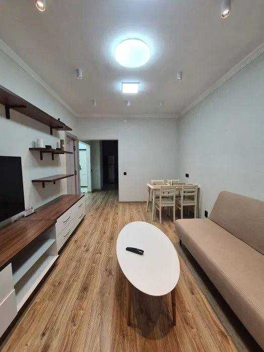 Сдаётся уютная квартира в отличном районе заезжай сегодня!Метро Новза!