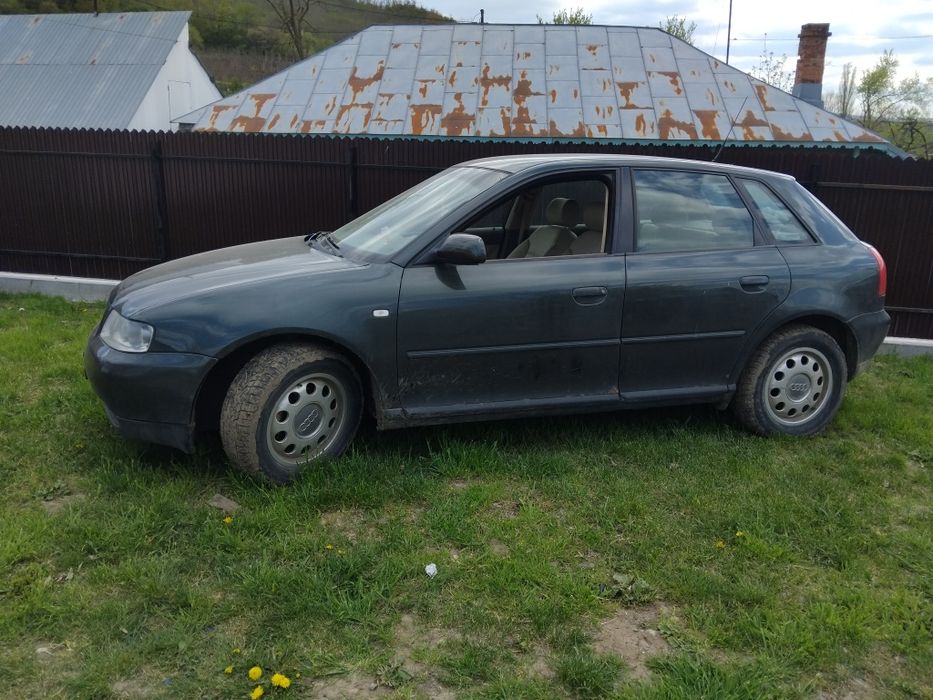 Vand Audi A 3 în stare buna de funcționare acte la zi fiscal tot ce este nevoie motivul vânzării m am învățat pe manuala