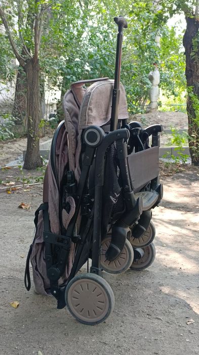 Продам детскую коляску