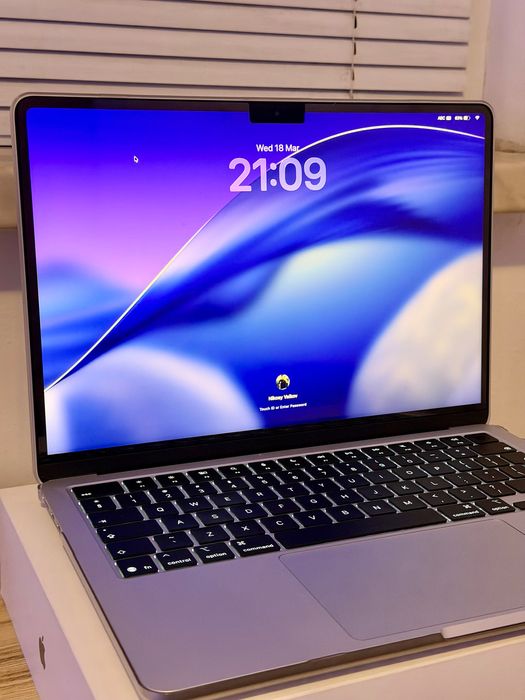 Apple MacBook Air 13 M4 (2025)