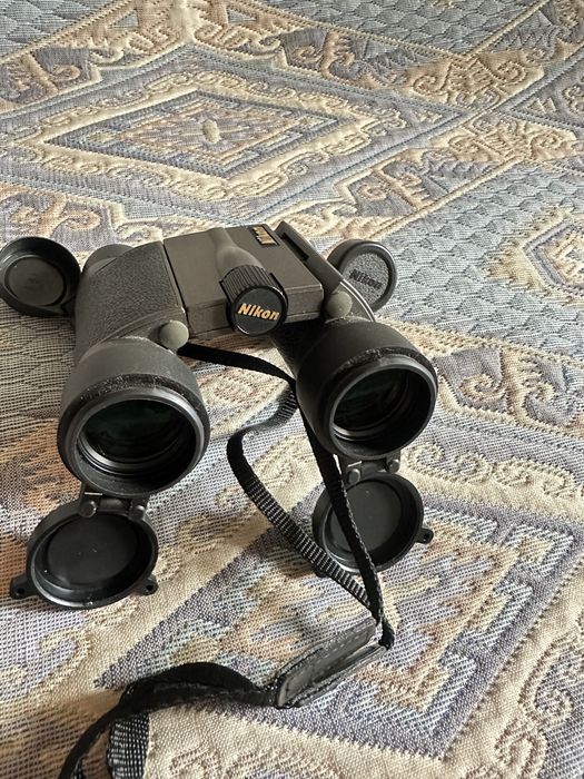 Бинокль Nikon High Grade HG L 10x25 DCF