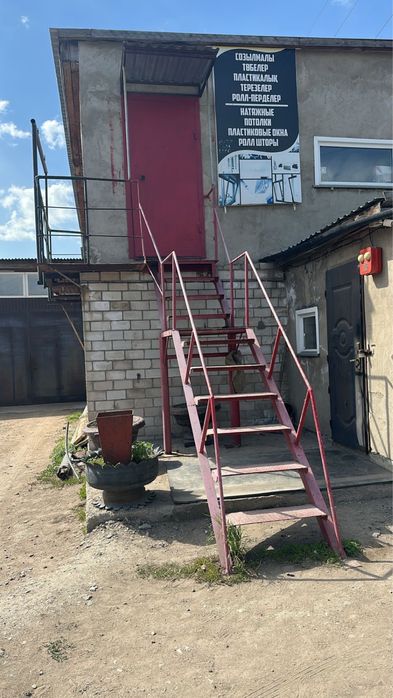 Сдам помищение 70кв на 2 этаже