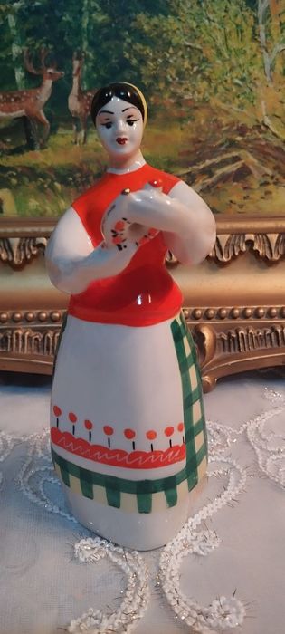 Статуэтки разные Советские