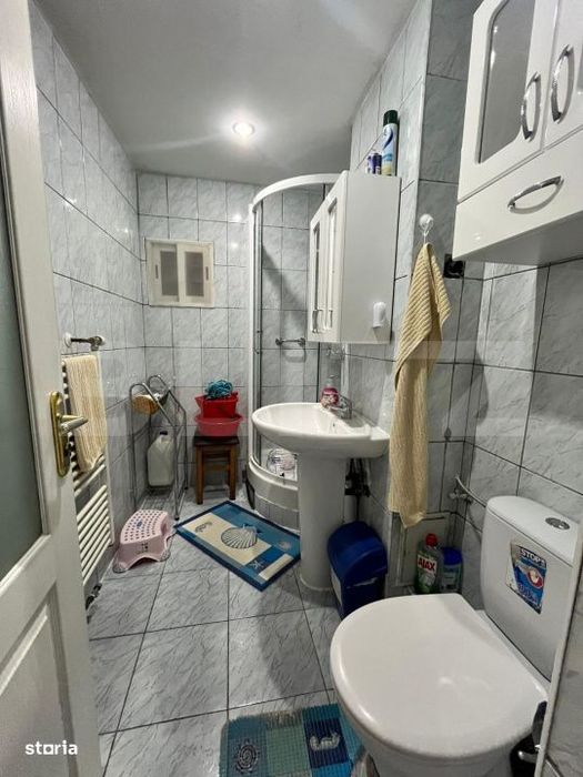 Apartament 3 camere, 64 mp, zona Decebal