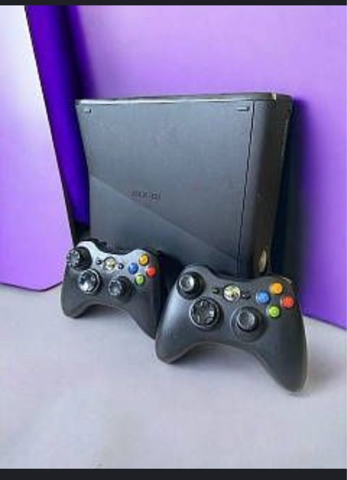 Продам Xbox 360 Slim
