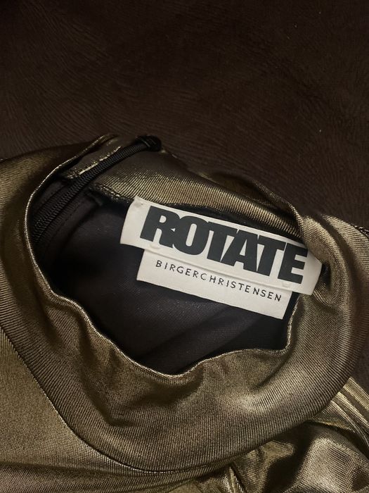 Уникална парти рокля