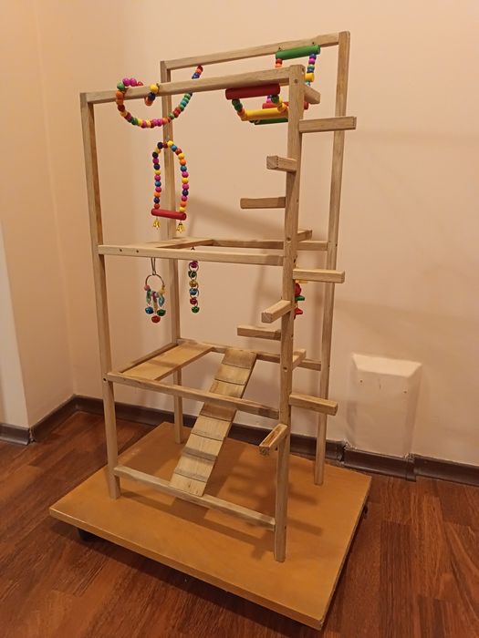 Кацалка за средни папагали