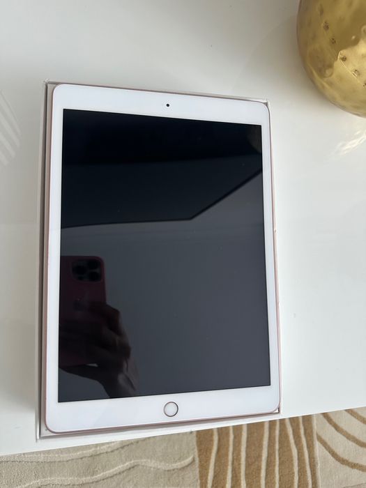 Apple iPad 8 поколения