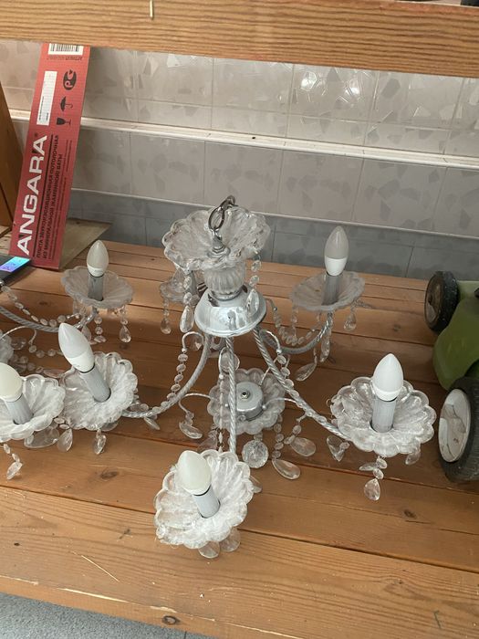 Люстра 12 лампочек