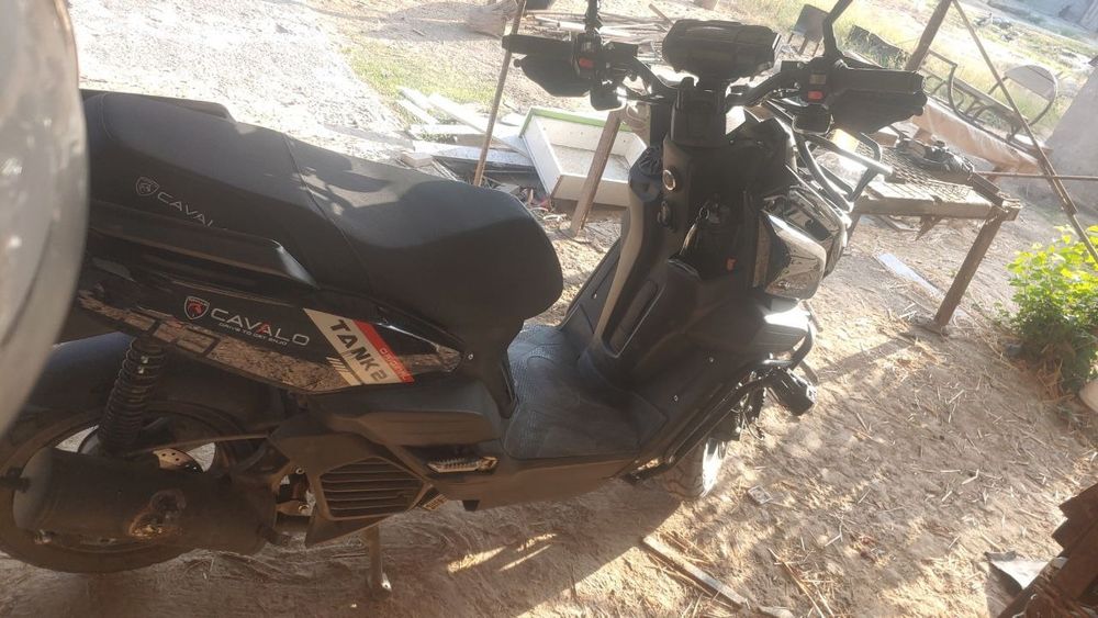 Продам скутор танк