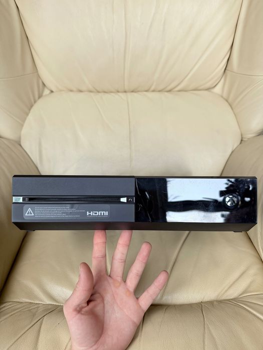 Xbox One Boxed с кутия