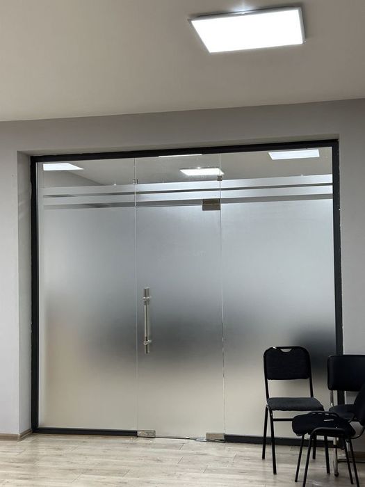 Стеклянные перегородки 10 мм