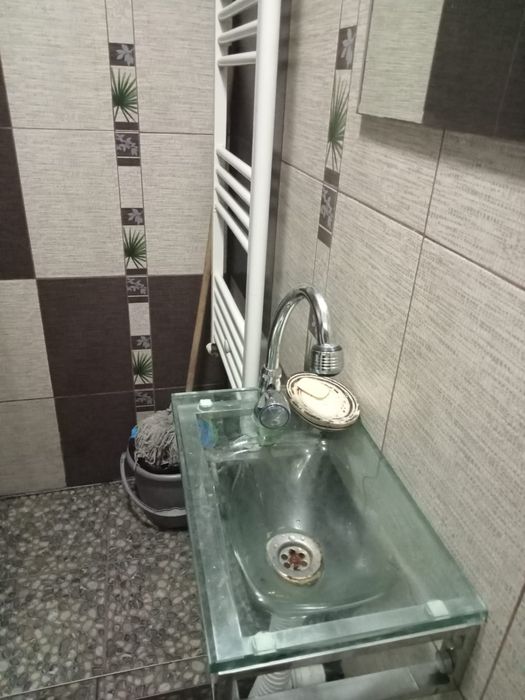 Închiriez garsonieră  pe str.Garii Baia Mare