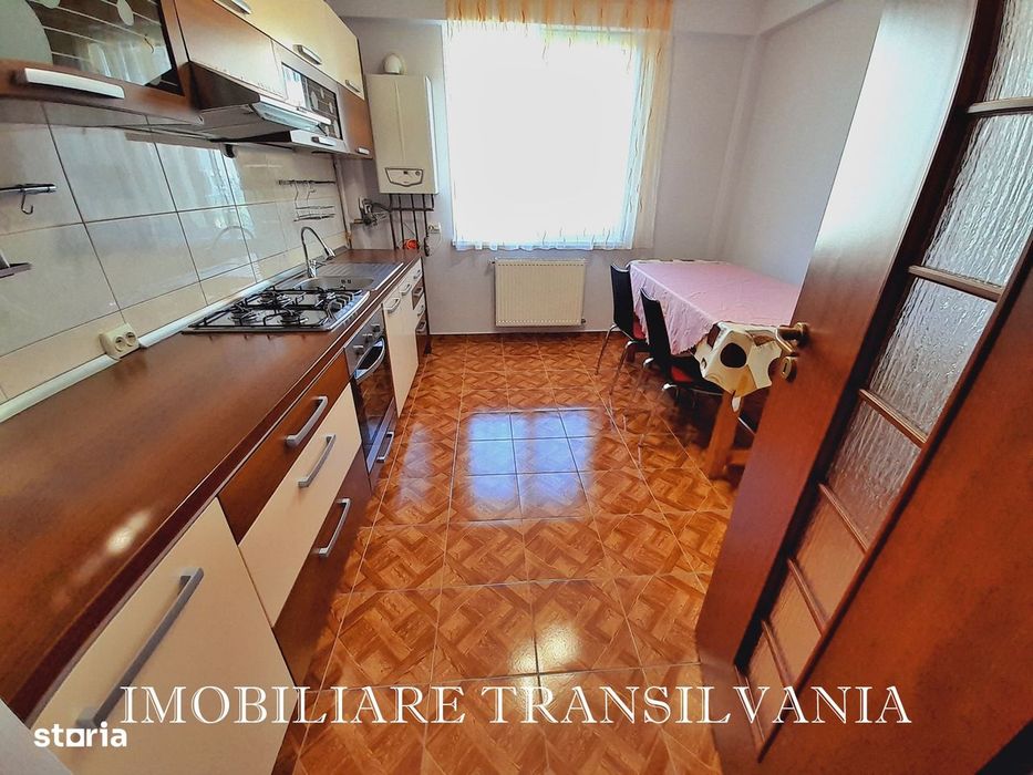 Ap. 2 cam. et.1 - Calea Moldovei, parcare.