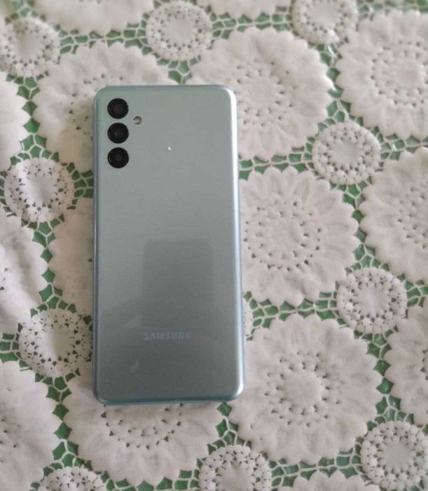 Samsung galaxy M13s sotiladi srochna