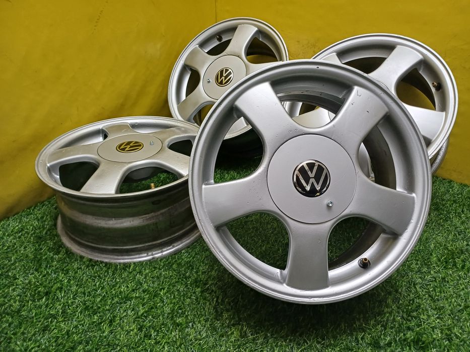 Диски 15 4x100 на Volkswagen и другие.