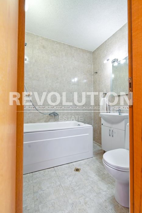 Продава се Тристаен апартамент в София, Павлово - 113 кв.м за 3009 €/кв.м - Снимка #12