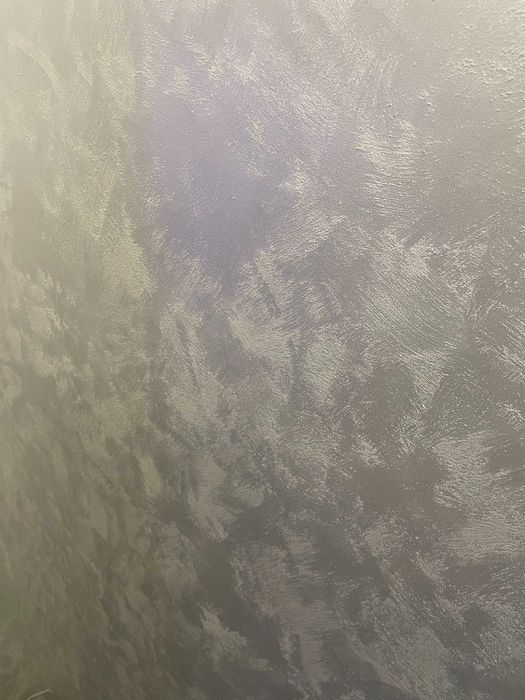 Декоративни мазилки и полагане на ламинат на под и стени