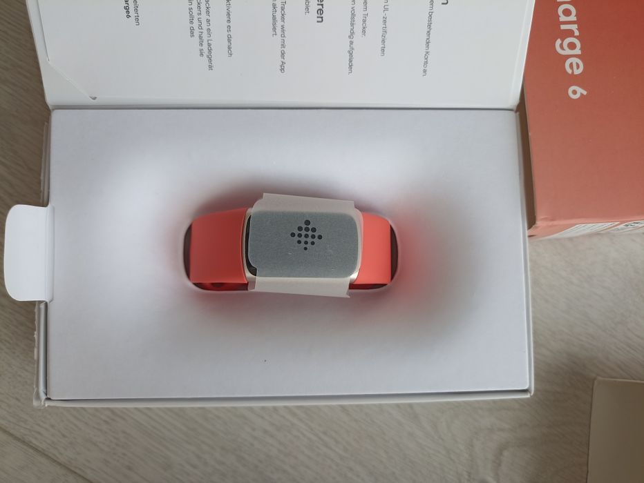 Bratara fitness Fitbit Charge 6,  Negru Portocaliu