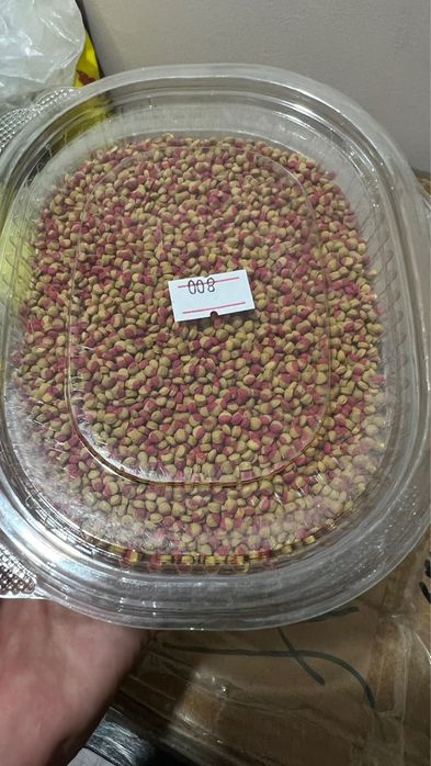 Сухой корм хлопья,  чипсы, гранулы