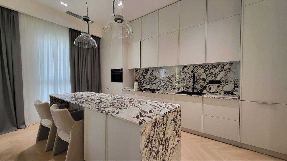 ЖК Ташкент Сити Бульвар! Сдается люкс квартира!