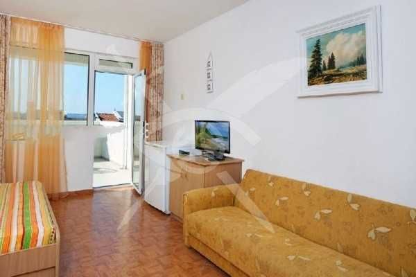 триетажна къща в Свети Влас 93126