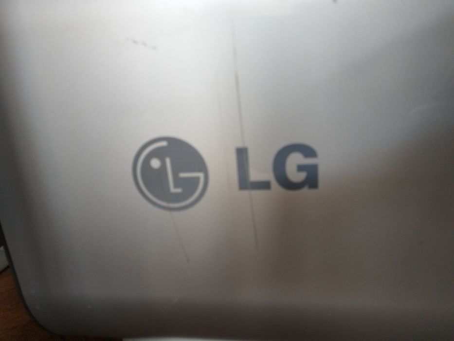 Домашно кино LG LHS-75TBW