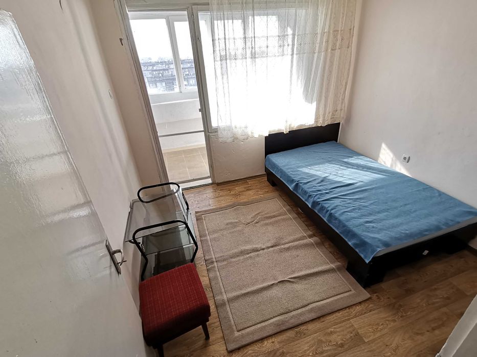 Дава се под наем Двустаен апартамент в Бургас, Славейков - 54 кв.м за 178.5 € - Снимка #3