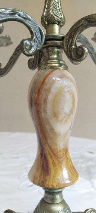 Соат ва шагамдонлар сотилади