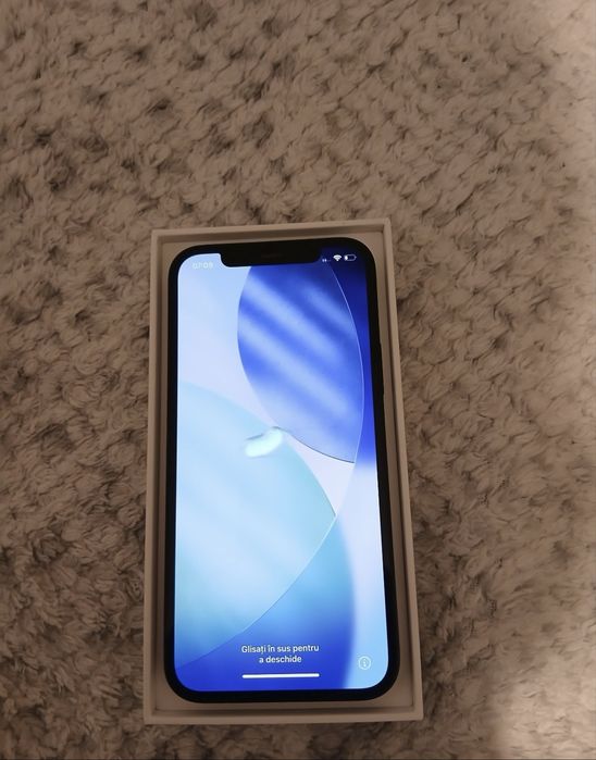 iPhone 12 Black 64GB – Pret usor negociabil !