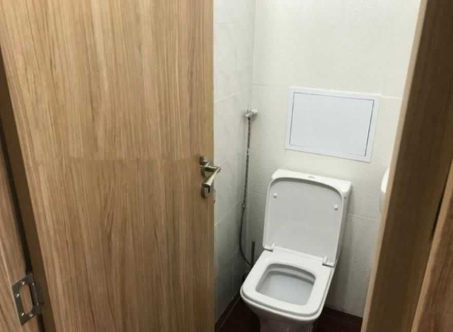 Тристаен, Белите брези