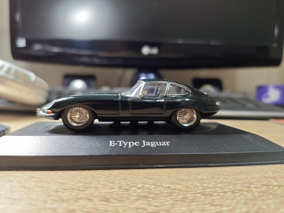 Модели машин в масштабе 1:43