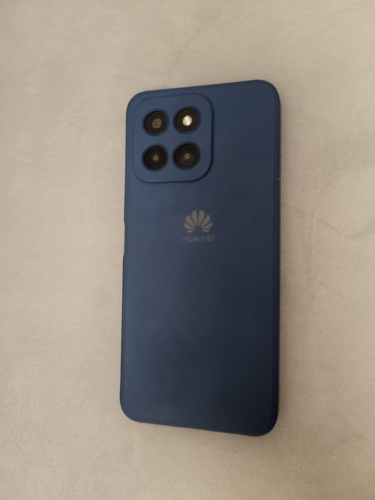 Продам Honor x 6  4/64 4g