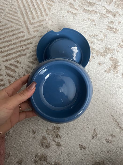 Продаю когтеточку и лежанку!