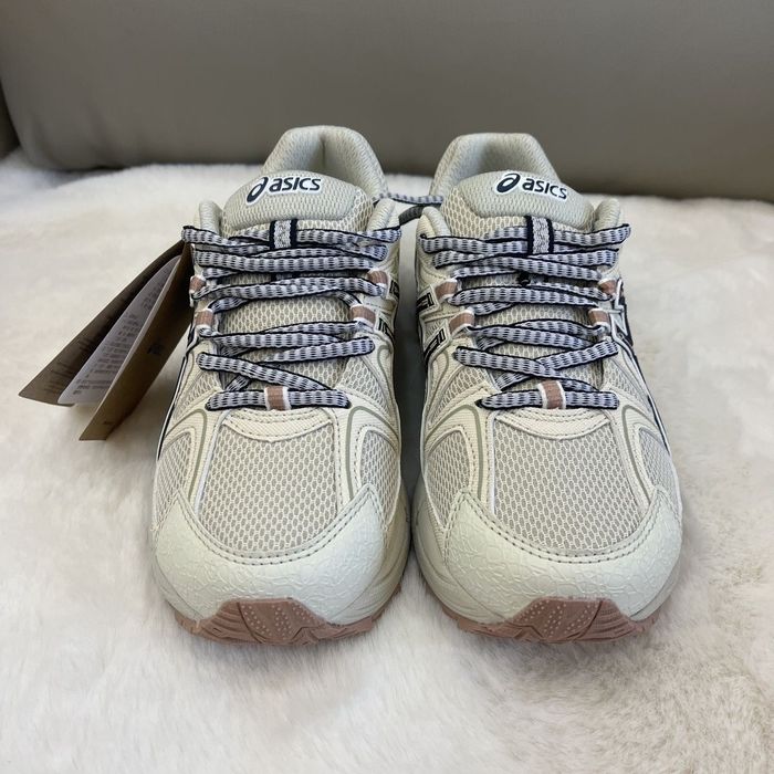 Кроссовки асикс asics