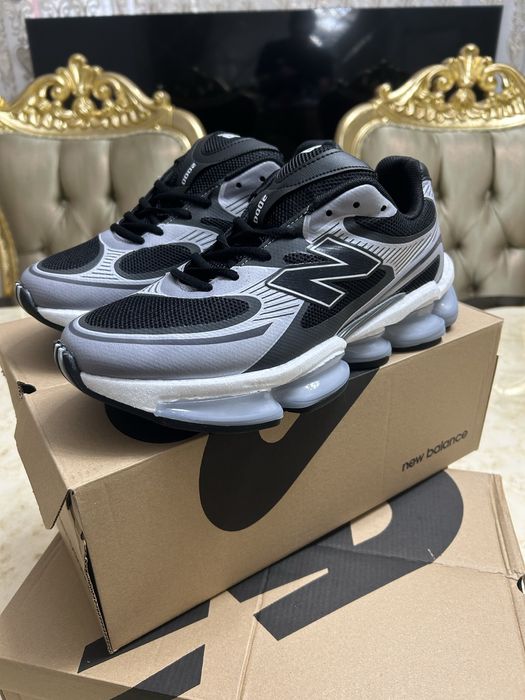 Adidasi New Balance 2000 nou