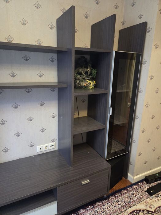 Продам стенку-шкаф срочно
