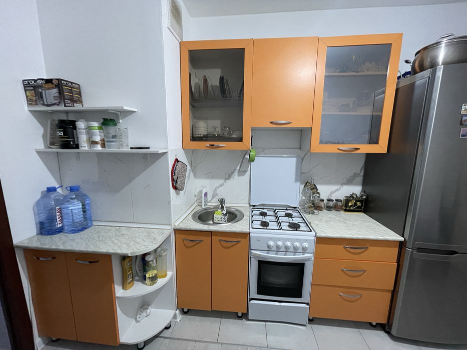 Продам кухонный гарнитур