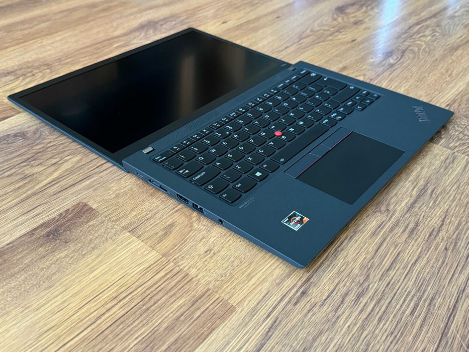 14' Full HD Ryzen 7 PRO 5850u Lenovo ThinkPad T14s Gen 2 16GB LPDDR4X/512GB NVMe/Radeon Pro