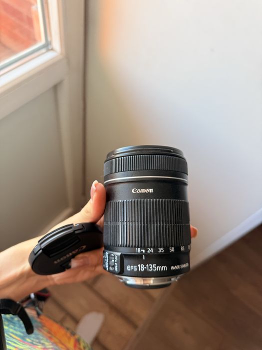 Продам обьектив Canon 18-135