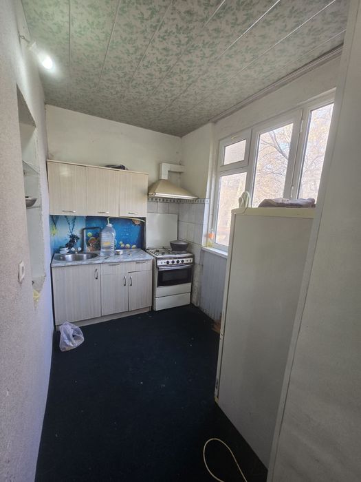 Zudlik bilan frunze massifda 1 xonali kvartira ijaraga beriladi