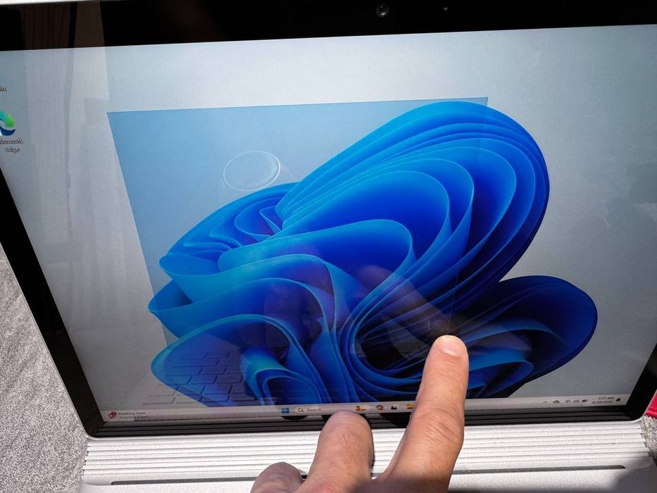 SurfaceBook 2 /  i7 8650U / 16GB / 512SSD