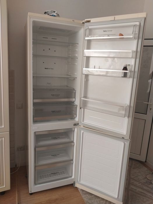 Холодильник 2 камерный