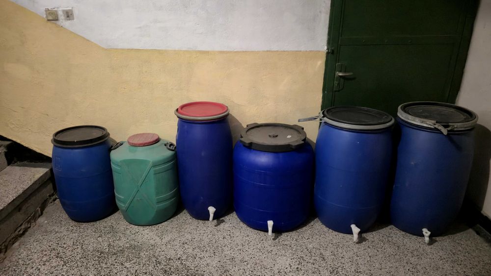 Бидони с канелка  120лв за всички